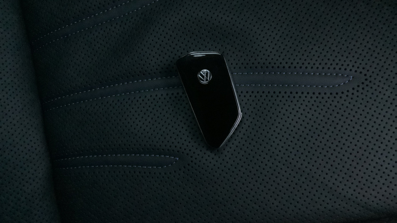 Volkswagen Passat 1.5 TSI eHybrid R-Line 5dr DSG Estate